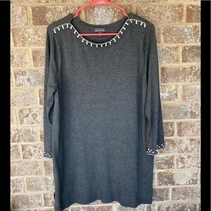 The Limited jeweled sweater Gray Size Large